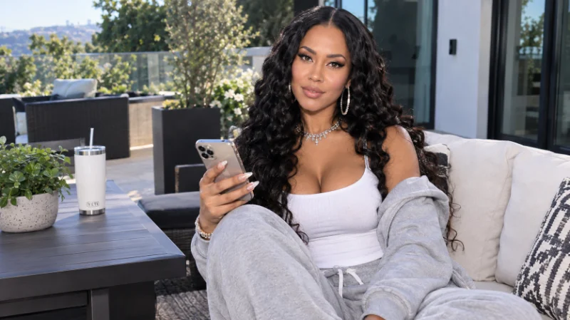 Asia Monet Ray sharing updates with fans on social media